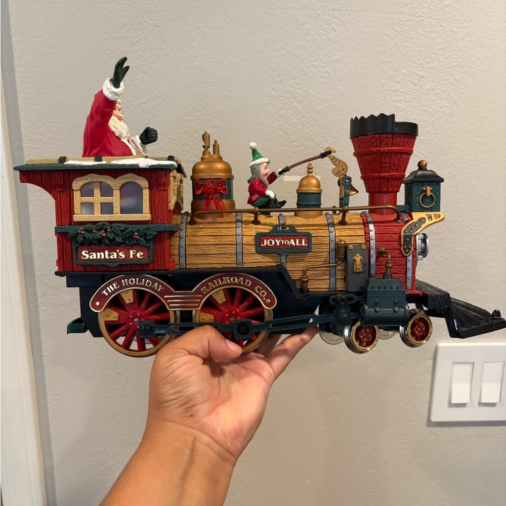 New Bright The Holiday Express Christmas Train Car #387 Santa's Fe "Engine" 1995 - Picture 8 of 16